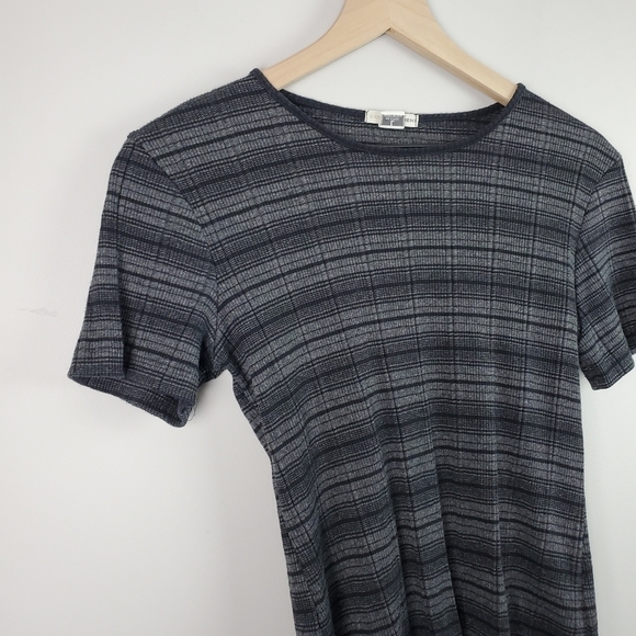 Basic Equipment Gray Black Top Large - Picture 2 of 5